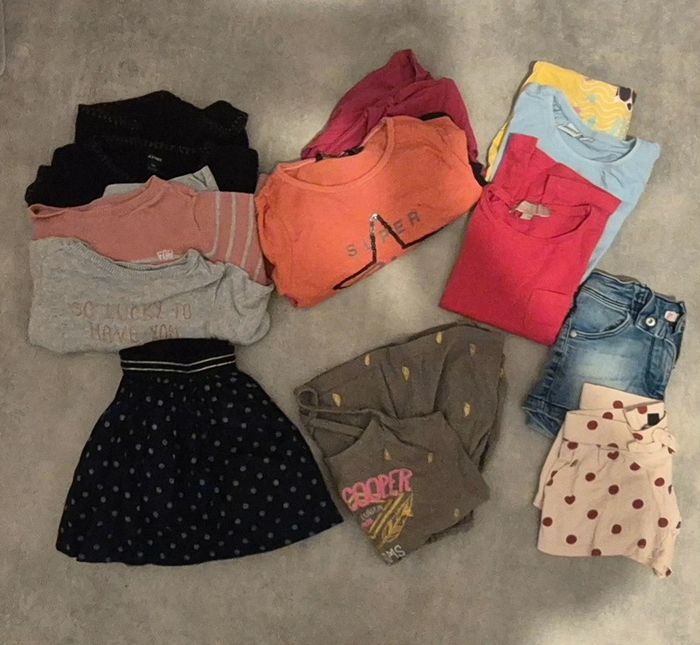 Lot de vêtements fille Taille 4 ans