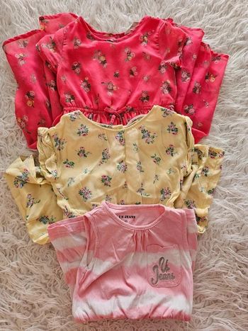 Lot de 3 robes taille 4 ans