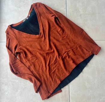 Pull détail dos