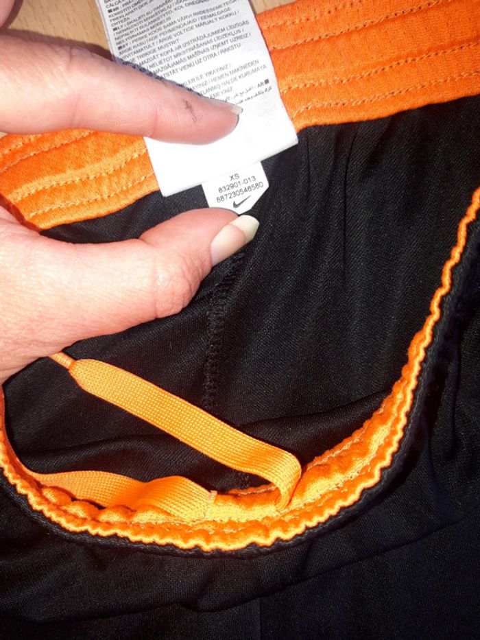 Short nike 122/128 cm - photo numéro 7