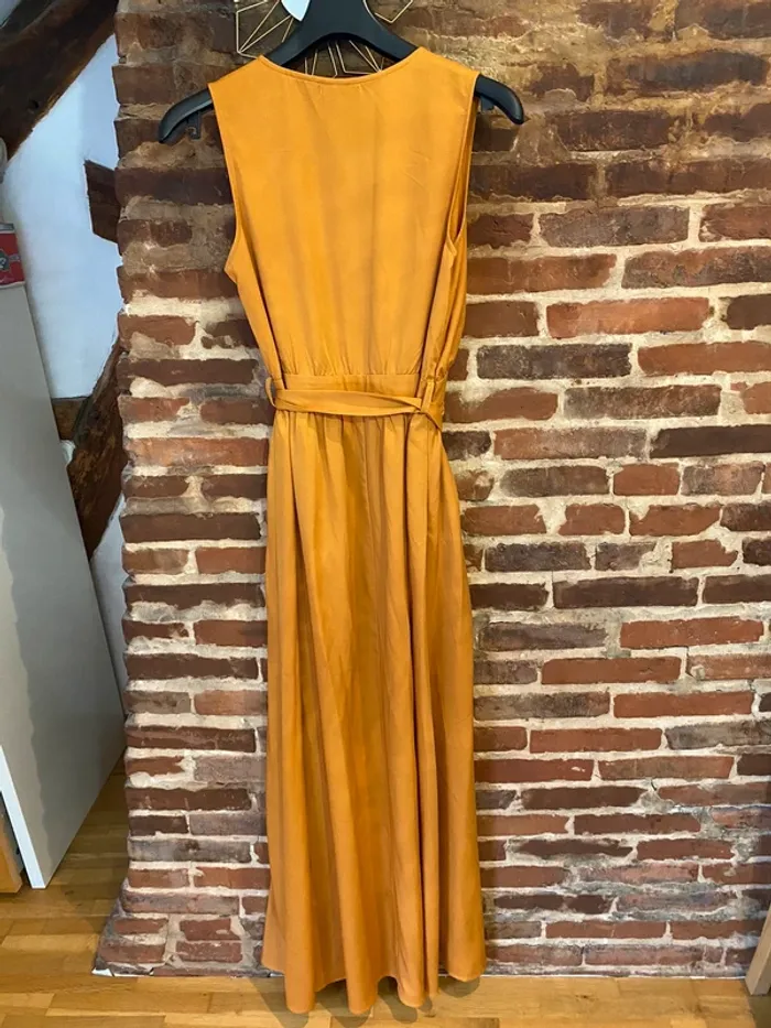 Robe longue moutarde - photo numéro 7
