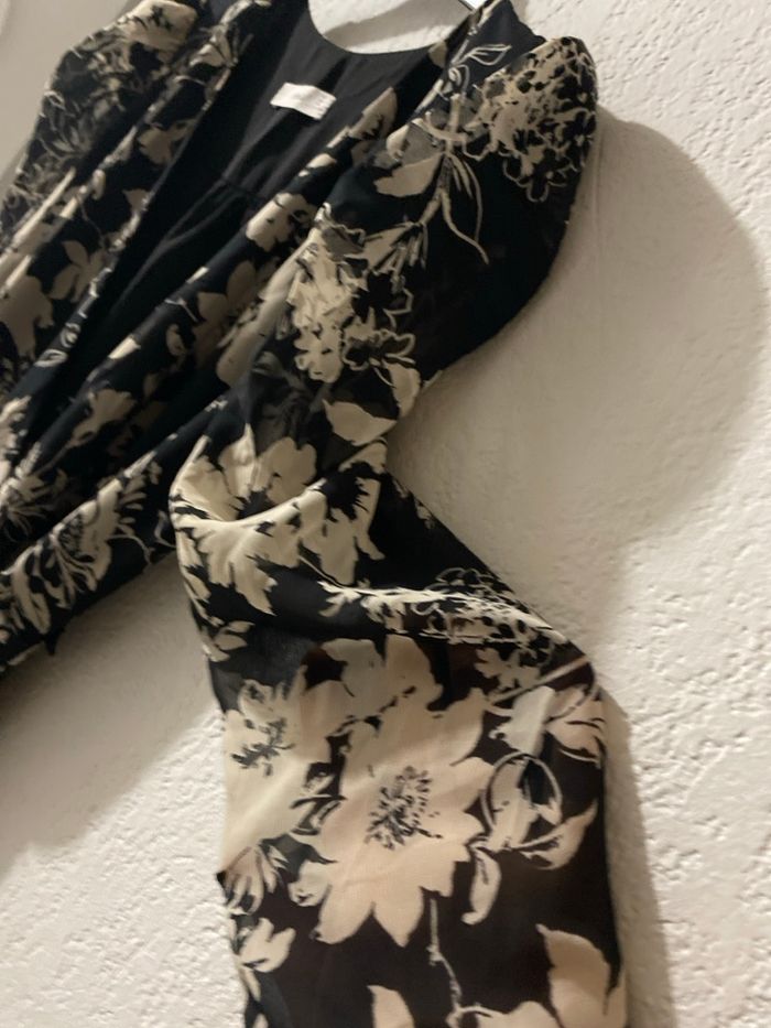 Robe à feuilles, noires et crème - photo numéro 4