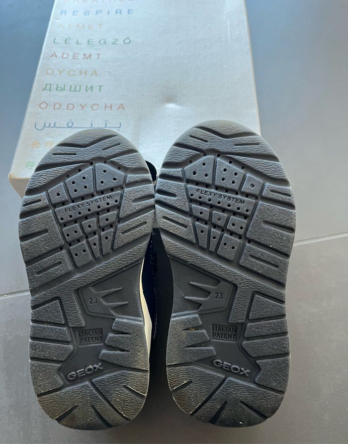 Baskets Geox taille 23 - photo numéro 5