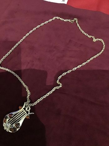 Très beau sautoir vintage. Années 90