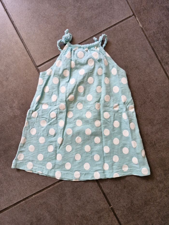 Robe 👗 12 mois - photo numéro 3