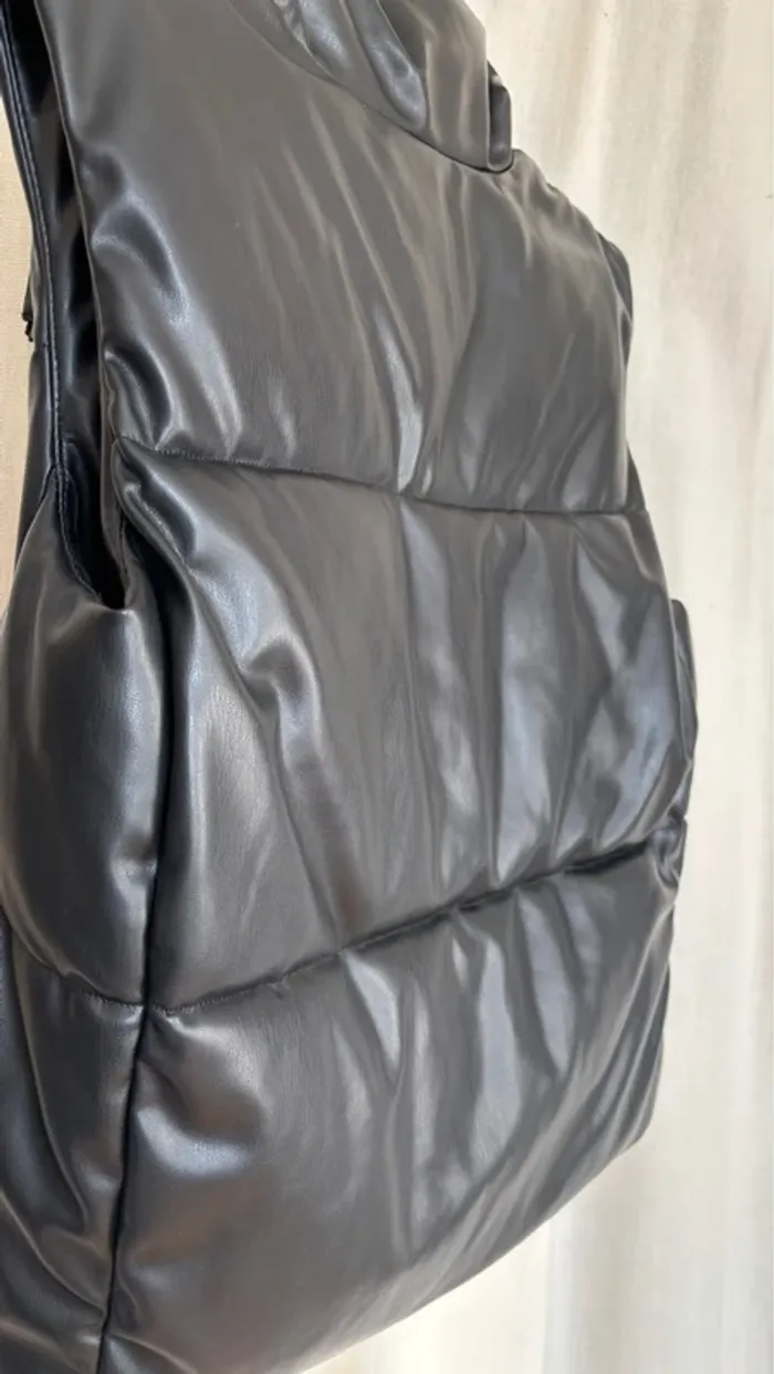 Doudoune sans manches cuir noir Zara - photo numéro 5