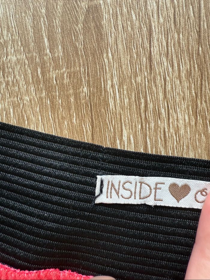 Jupe fluide avec doublure rouge noir élastique inside taille 40 L - photo numéro 4