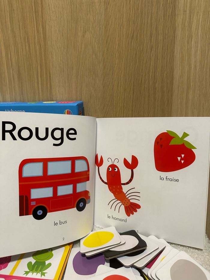 Jeu mon coffret livre et jeux les couleurs - photo numéro 2