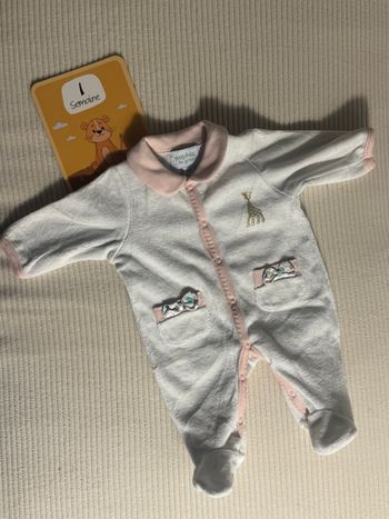 Pyjama bébé Sophie la Girafe 0 mois – blanc col rose & motifs Sophie la Girafe
