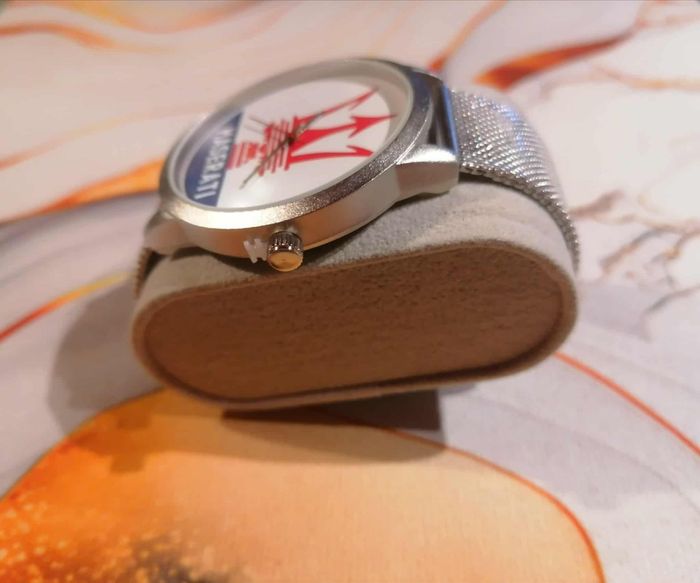 Montre Maserati - photo numéro 3