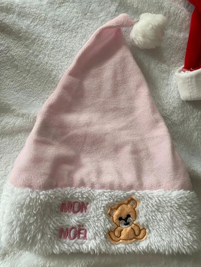 2 bonnets et chaussure noël 🎅🏻 - photo numéro 5
