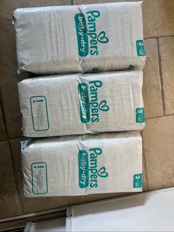 Couche Pampers baby dry T3