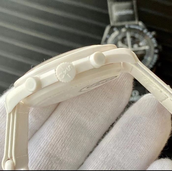 Omega x Swatch : Nouvelle Moonwatch - photo numéro 3