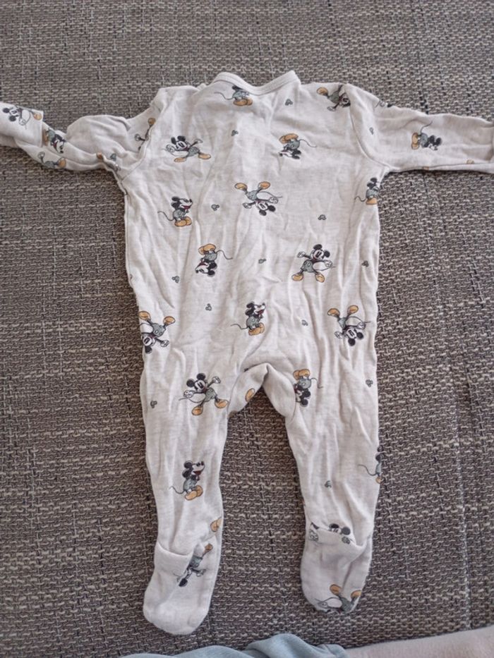 Pyjama Mickey - photo numéro 5