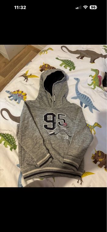 Pull à capuche 