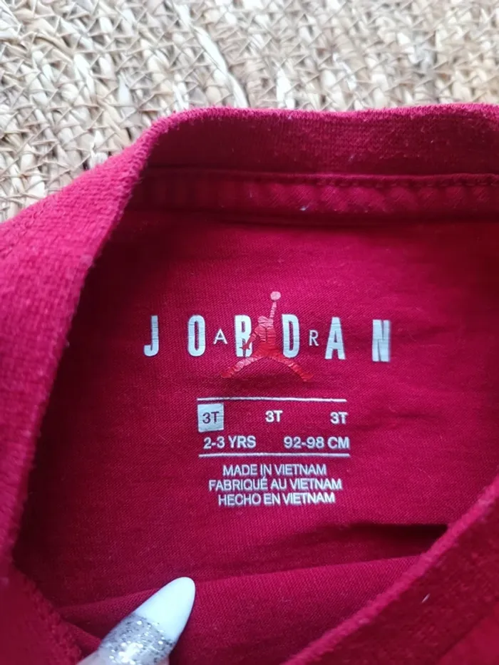 🐼 Ensemble Jordan taille 2-3ans - photo numéro 4