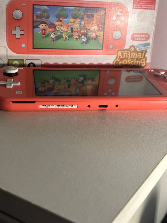 Nintendo switch lite corail animal crossing - photo numéro 5