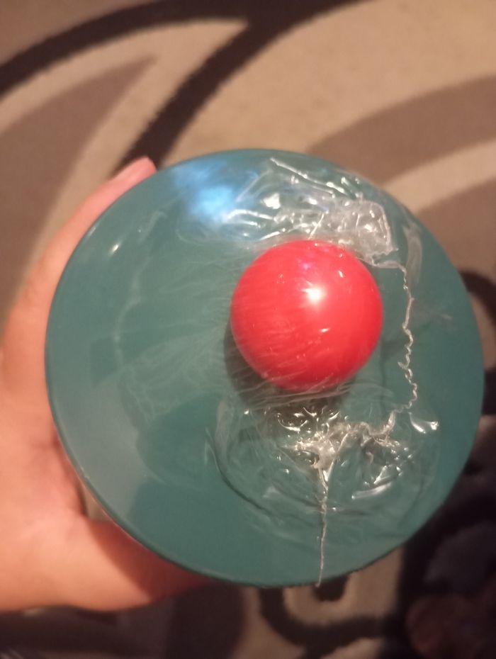 Boîte avec oursons en chocolat. - photo numéro 3