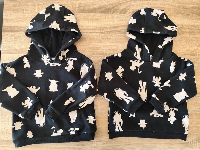 Pull à capuche Disney jumeaux 3 ans