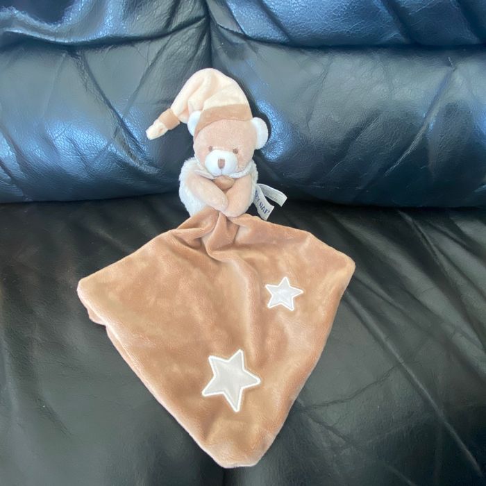 Baby'Nat - Les Lumilunes - Doudou mouchoir ours marron étoile 25 cm