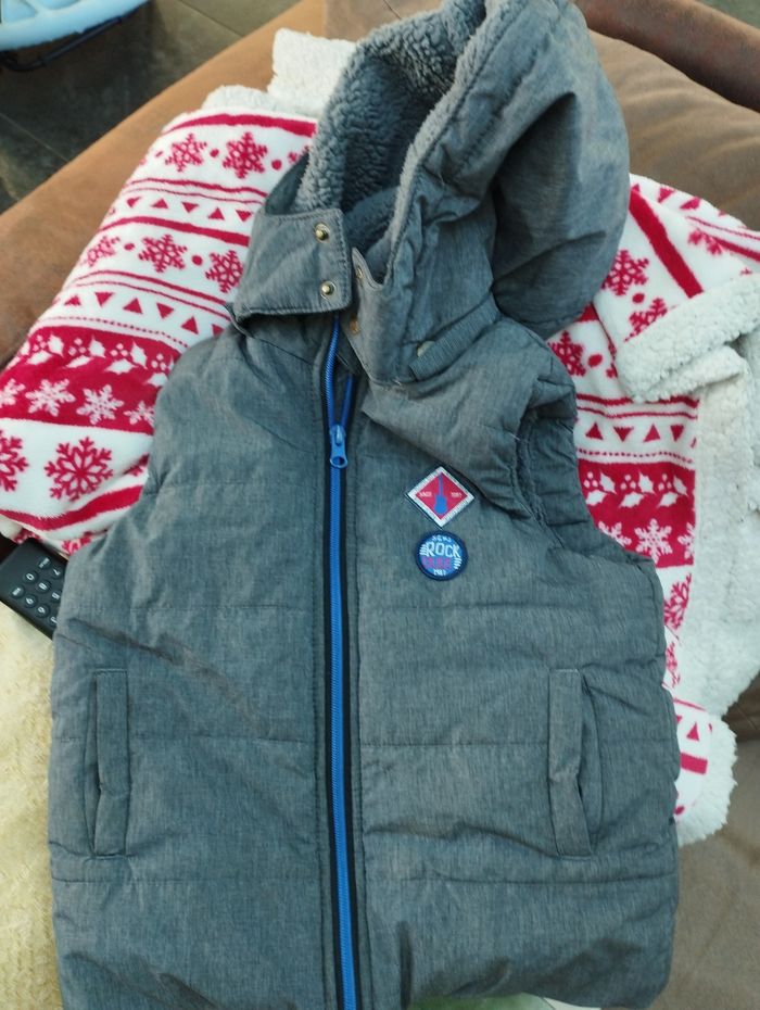 Manteau sans manches avec capuche 6 ans sergent major - photo numéro 3