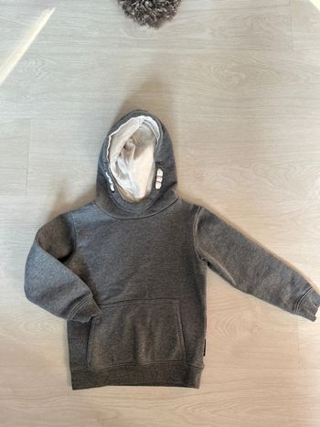 Pull à capuche chaud