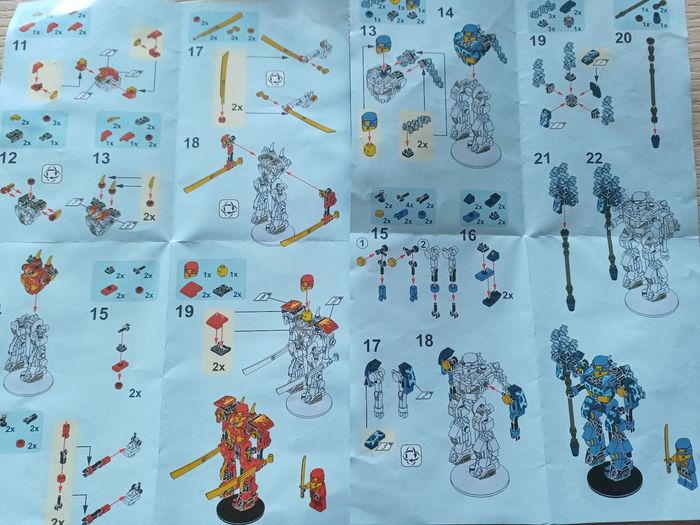 Jay et Kai Armure Ninjago Legacy sur socle - photo numéro 6