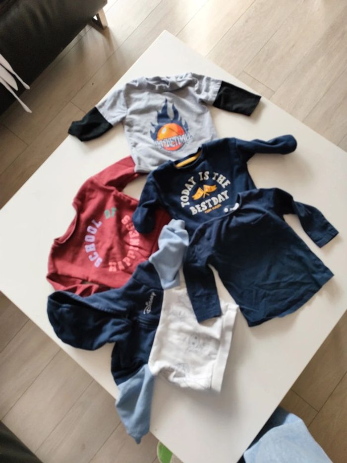Lot de sweat et blouse a longue manche bébé