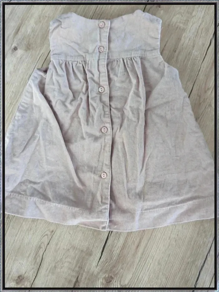 Robe 6 mois - photo numéro 2