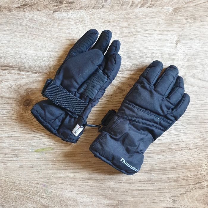 ⭐ Paires de gants en nylon avec scratch 8/10 ans ⭐