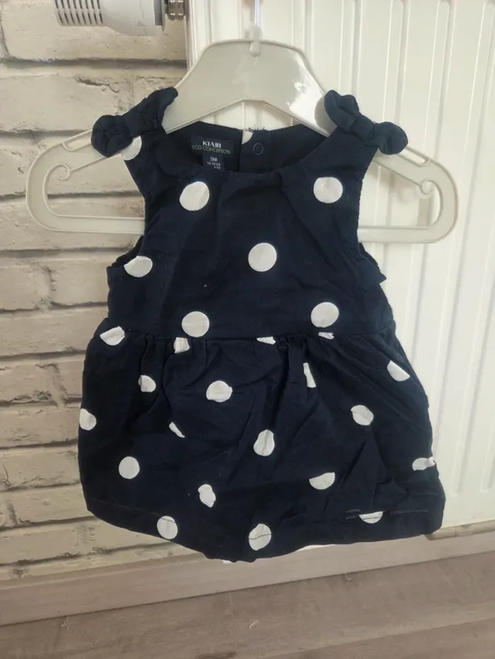 Robe à pois