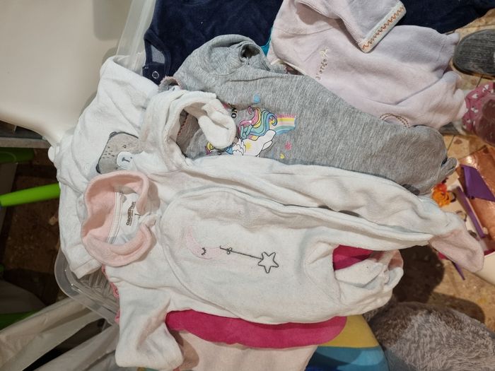 Lot pyjama 1 mois - photo numéro 2
