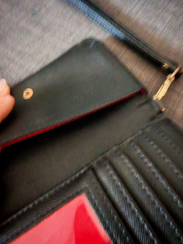 Porte monnaie très pratique - photo numéro 4