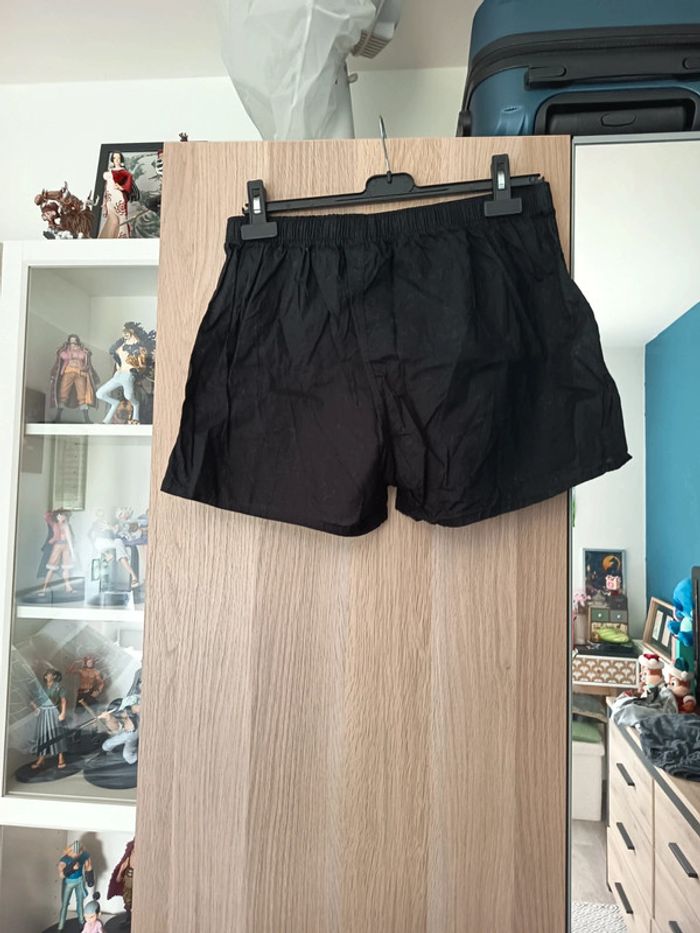 Short noir noël neuf in extenso - Taille M - photo numéro 4