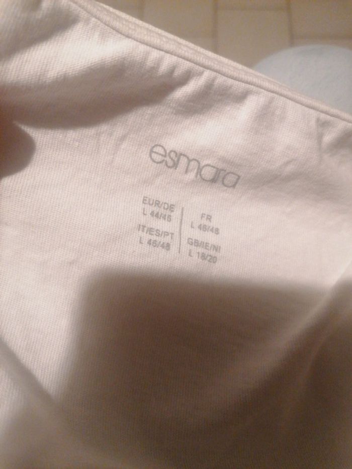 T-shirt taille L - photo numéro 3