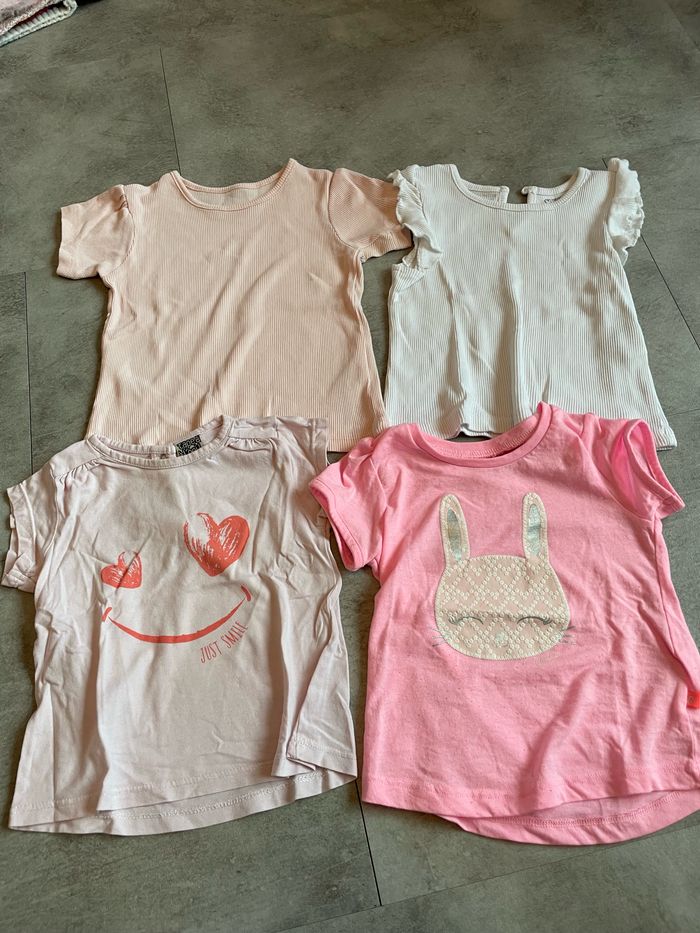 Lot tee shirt 18 mois