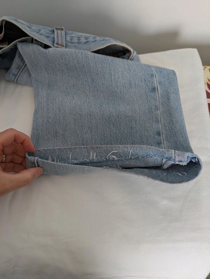 Jean Levi's original 501 bleu clair - taille 38 (FR48) - photo numéro 6