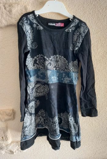 Robe 5/6 ans