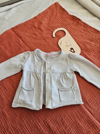 Gilet blanc bébé / Taille 3 mois