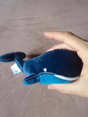 Peluche baleine bleue