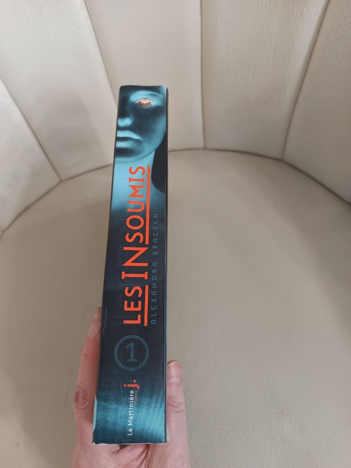 " Les Insoumis " Tome 1 - photo numéro 6
