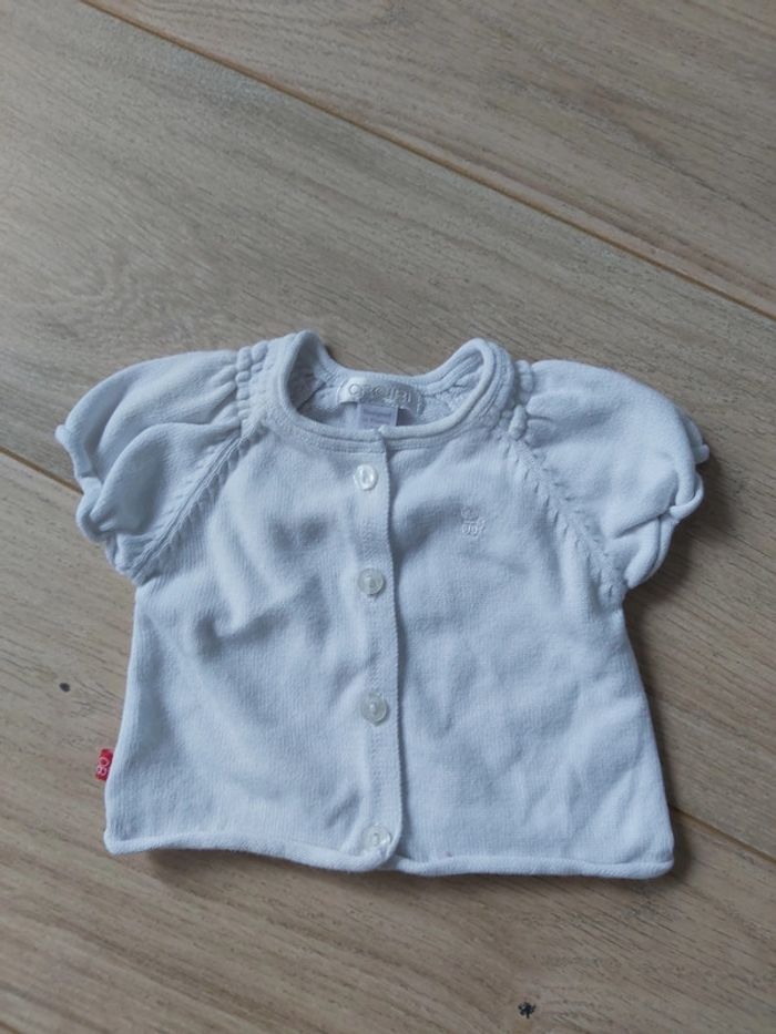 Gilet manches courtes fille 3 mois en très bon état (78)