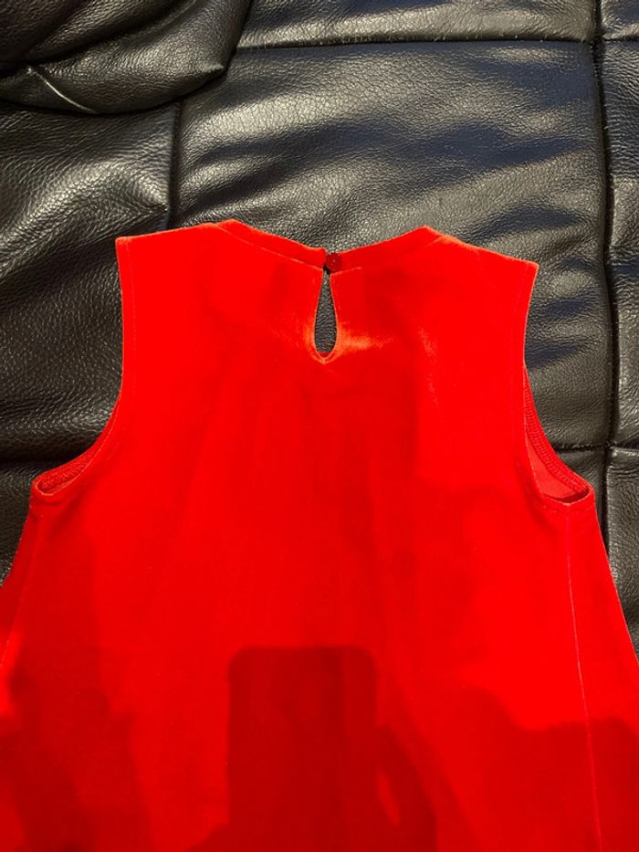 Robe rouge en velours - photo numéro 3