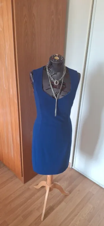 Robe moulante mango bleu électrique taille m