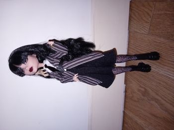 Poupée Monster High Mercredi Addams 