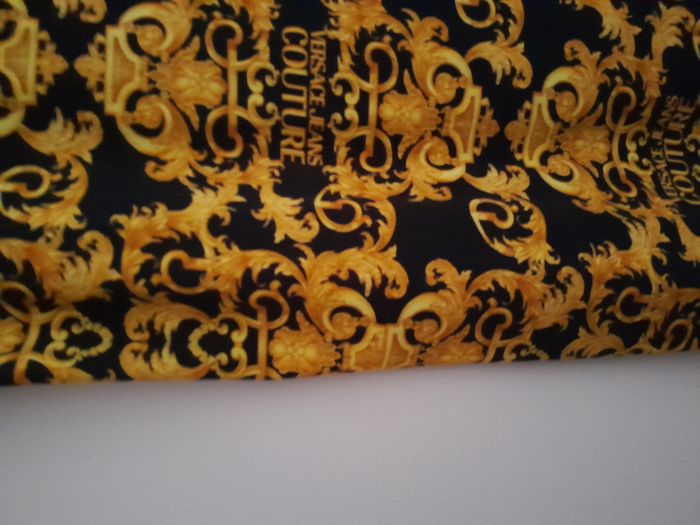 Robe Versace Jeans Couture - photo numéro 8