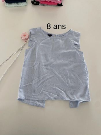 Top débardeur bleu clair 8 ans