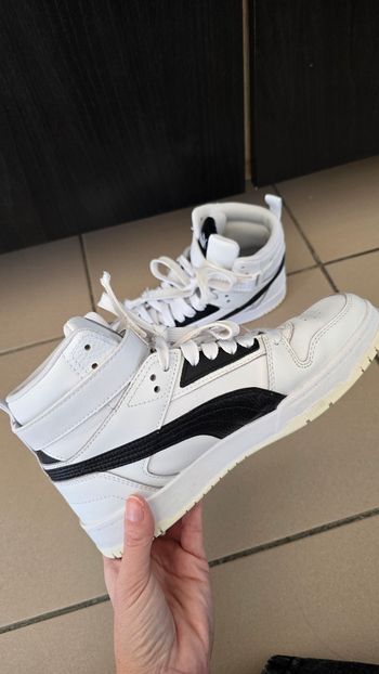 Baskets Montantes puma pointure 37.5