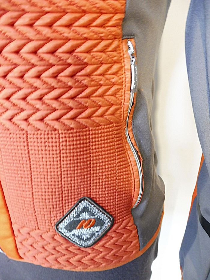 Veste ski midlayer femme haut de gamme taupe, orange et noire Henri Duvillard Taille 36 - photo numéro 3