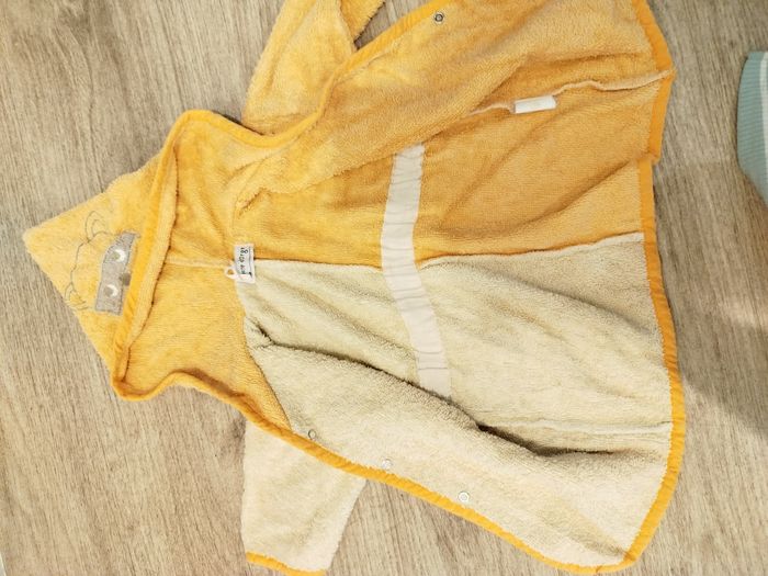 Cape de bain en - photo numéro 4